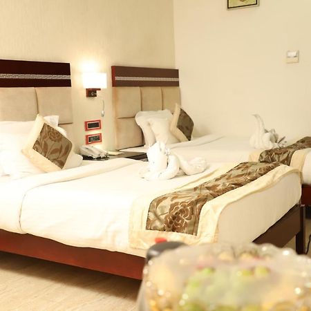 Republic Hotel Patna  Extérieur photo