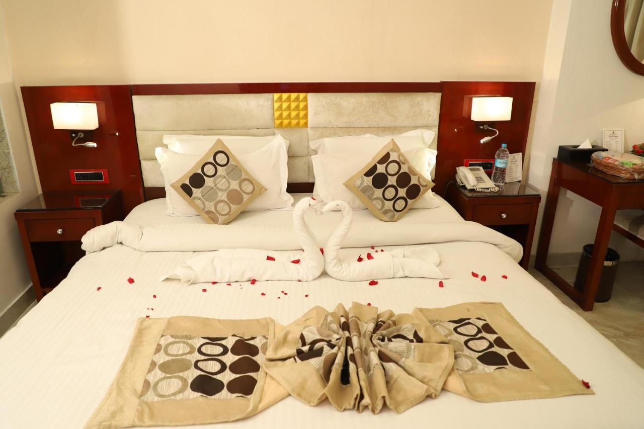 Republic Hotel Patna  Extérieur photo
