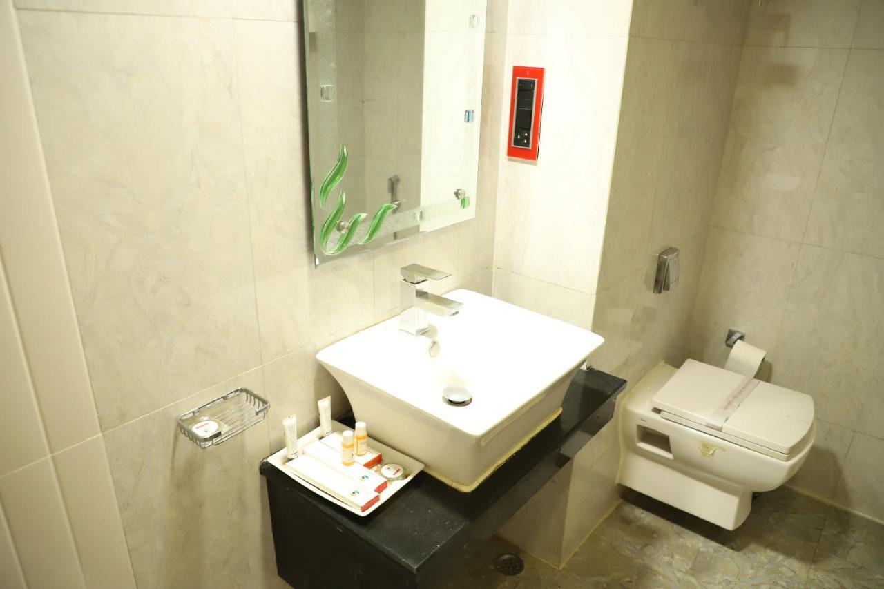 Republic Hotel Patna  Extérieur photo