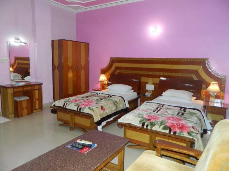 Republic Hotel Patna  Extérieur photo