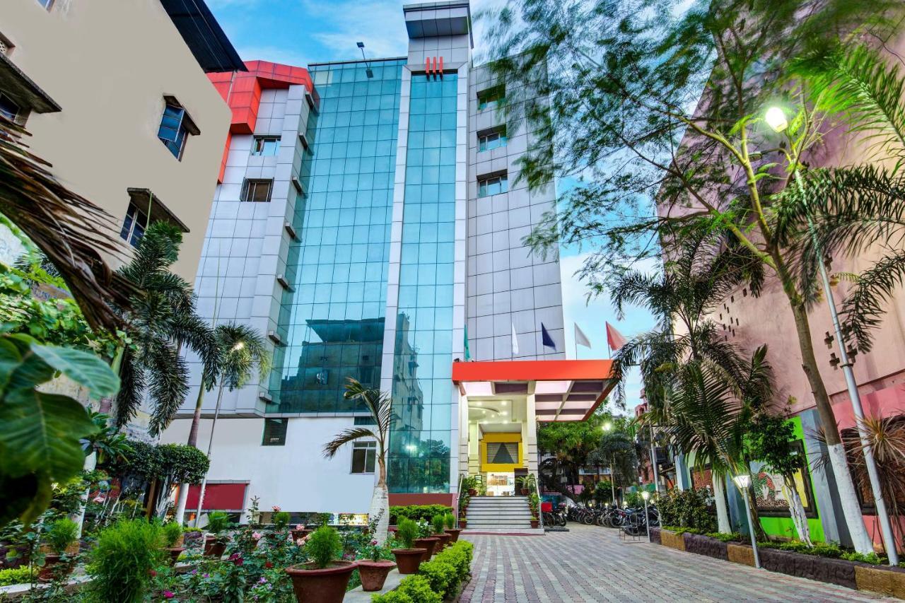 Republic Hotel Patna  Extérieur photo